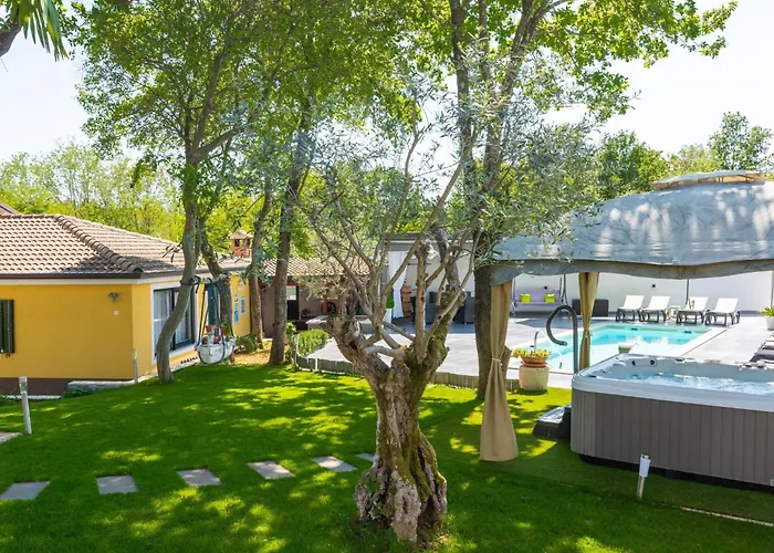 Haus Sole By Interhome Hébergement de vacances Poreč